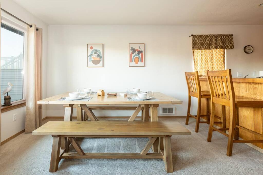 Cozy 2 Bedroom Condo Walking Distance From The Beach Ocean Shores Ngoại thất bức ảnh