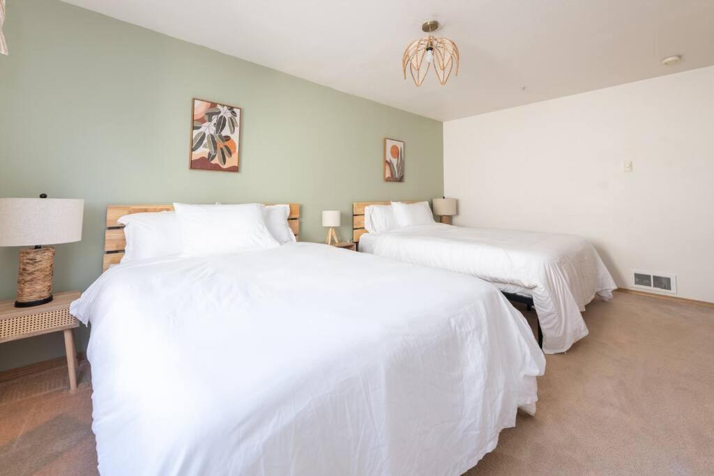 Cozy 2 Bedroom Condo Walking Distance From The Beach Ocean Shores Ngoại thất bức ảnh